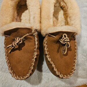 LL Bean slippers